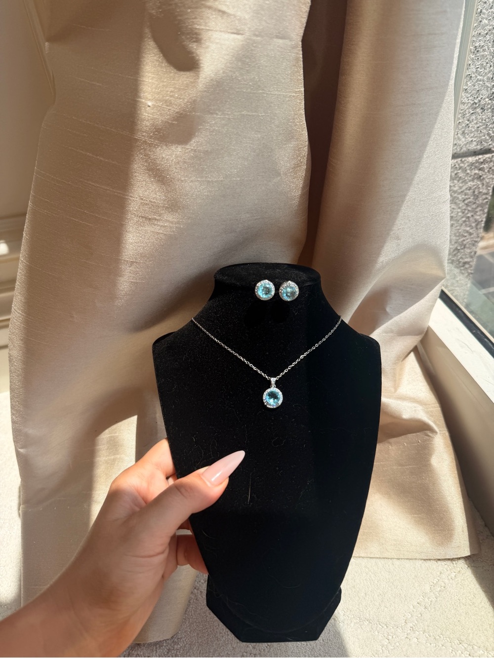 Aquamarine Necklace & Earring Set - Picture 4 of 6